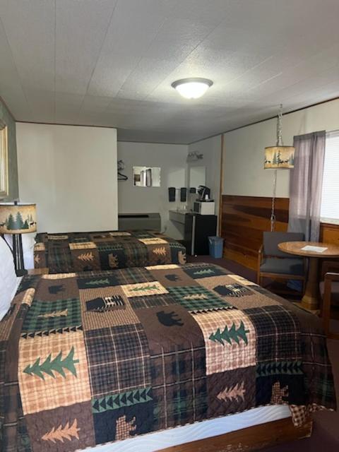 Spring Creek Inn Hill City Extérieur photo