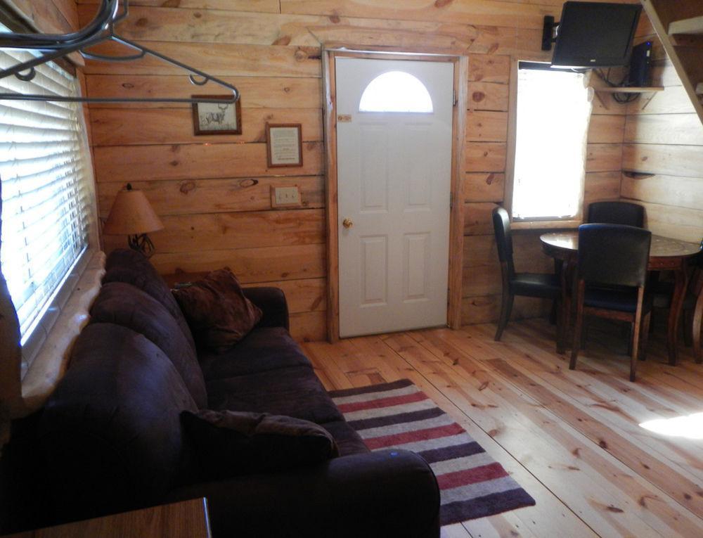 Spring Creek Inn Hill City Extérieur photo